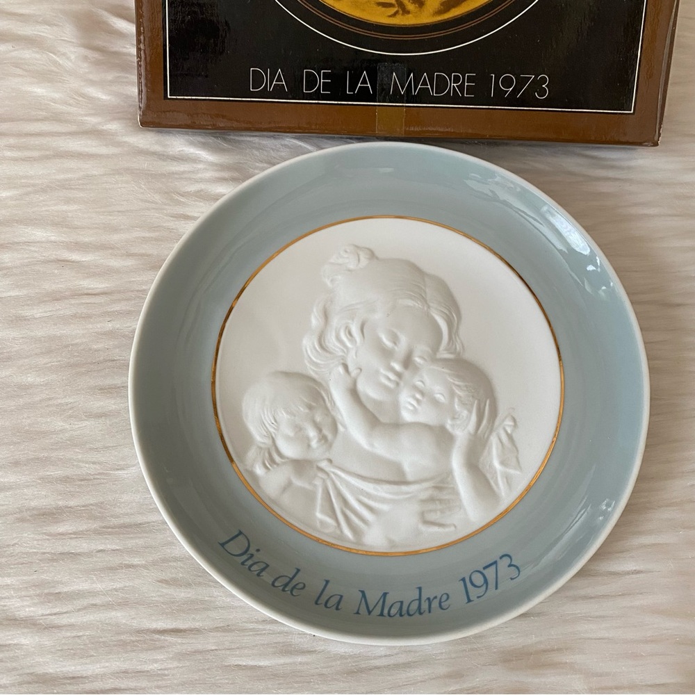 LLADRO Mothers Day Dia de La Madre 1973 Vintage Plate - Picture 3 of 10